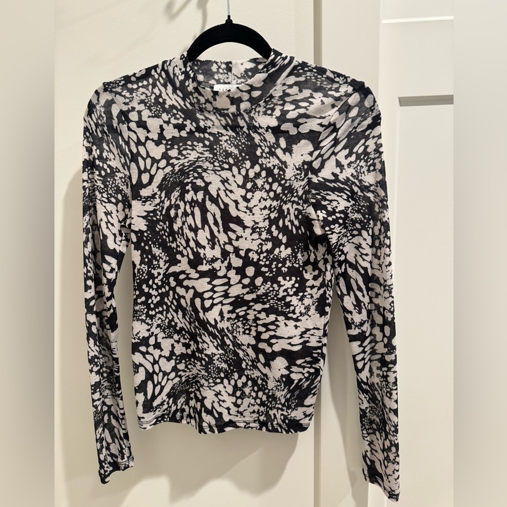 Topshop Black and White Patterned Top